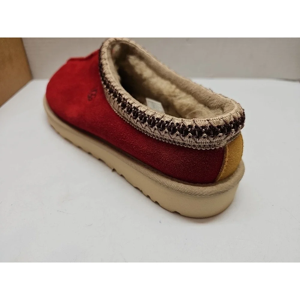 UGG Men's  Rare Tasman Chestnut and Samba Red size 10